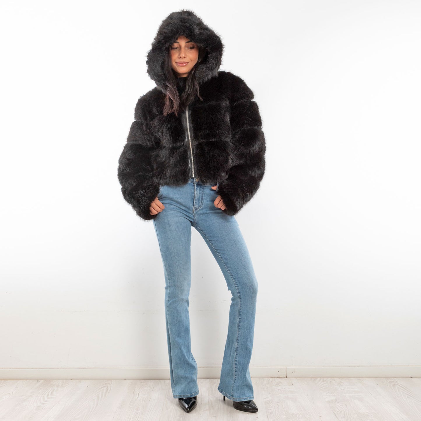 toocool pelliccia sintetica cappuccio donna pellicciotto corto ecopelliccia giacca toocool z9001 nero sl