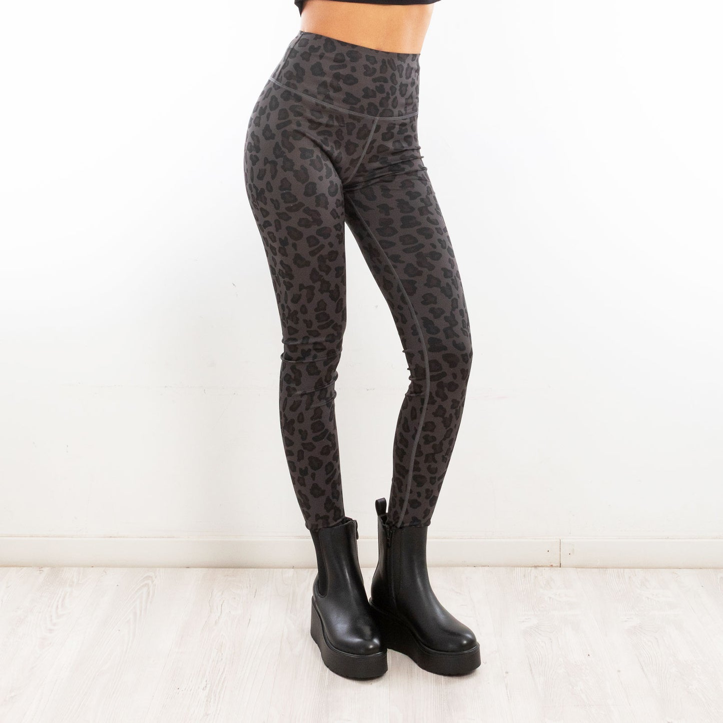 toocool leggings donna pantaloni maculati leopardati vita alta elasticizzati toocool vi 7881 marrone sm