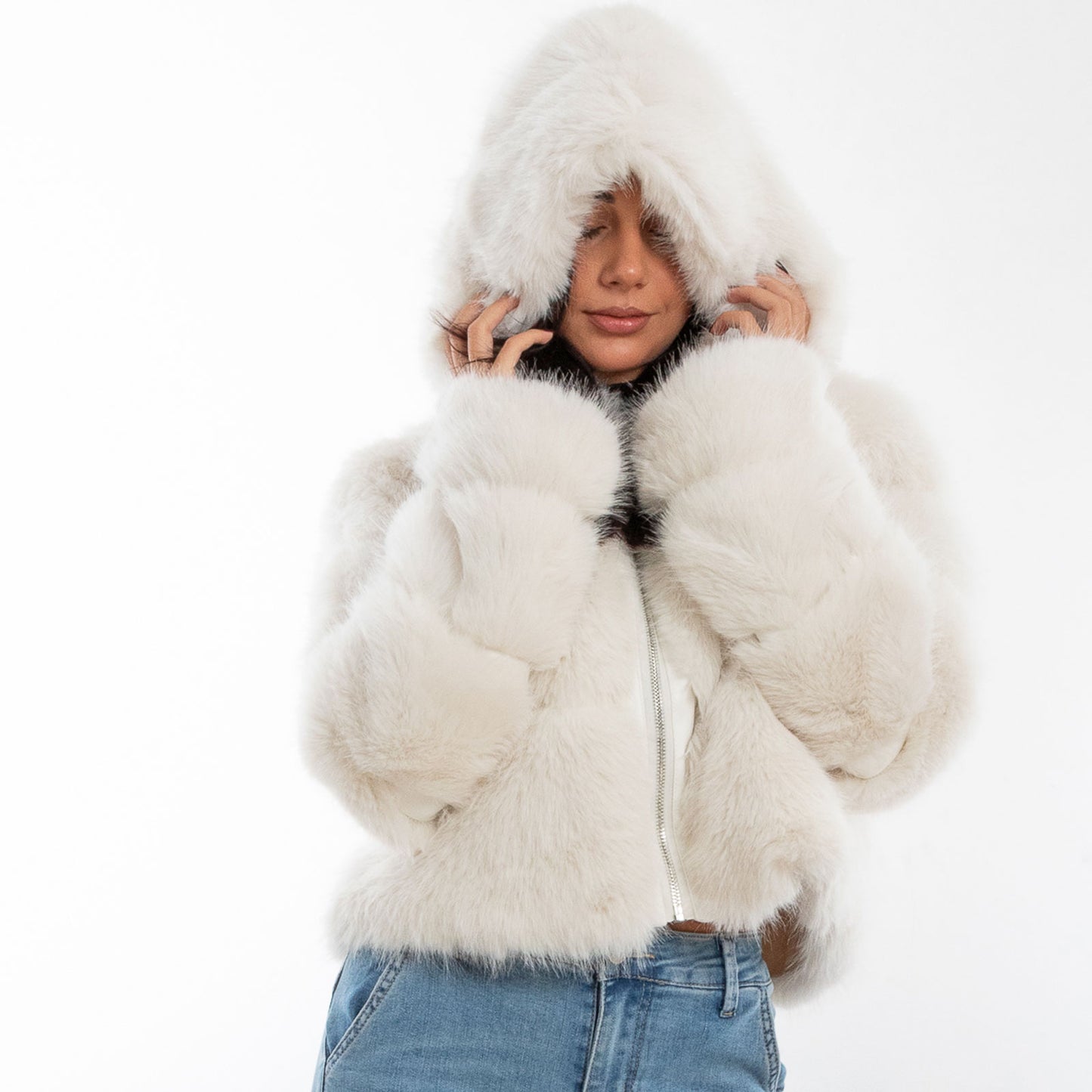 toocool pelliccia sintetica cappuccio donna pellicciotto corto ecopelliccia giacca toocool z9001 nero sl