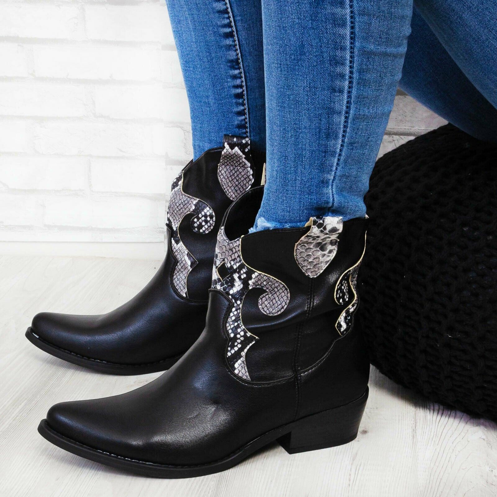 immagine-74-toocool-scarpe-donna-stivali-stivaletti-j19-25